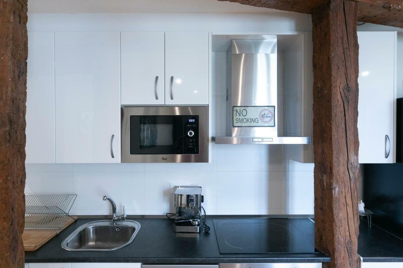 Atuaire Home Preciosa Vivienda Vistas A La Catedral Parking Incluido Burgos Exterior photo