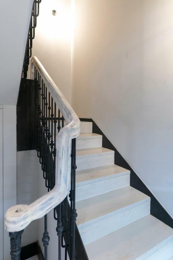 Atuaire Home Preciosa Vivienda Vistas A La Catedral Parking Incluido Burgos Exterior photo